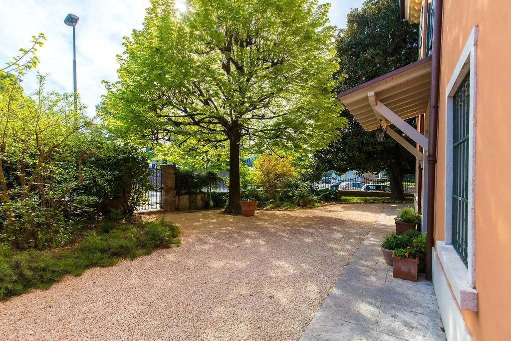 Bed and Breakfast CasaBiondani Lazise